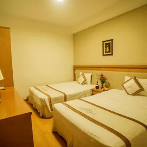 Отель Dendro Beachfront ***